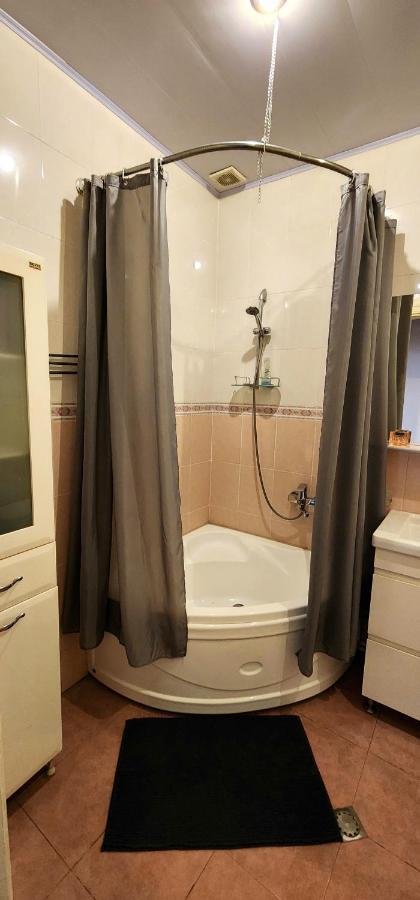 Riverside Baratashvili Apartment Τυφλίδα Εξωτερικό φωτογραφία